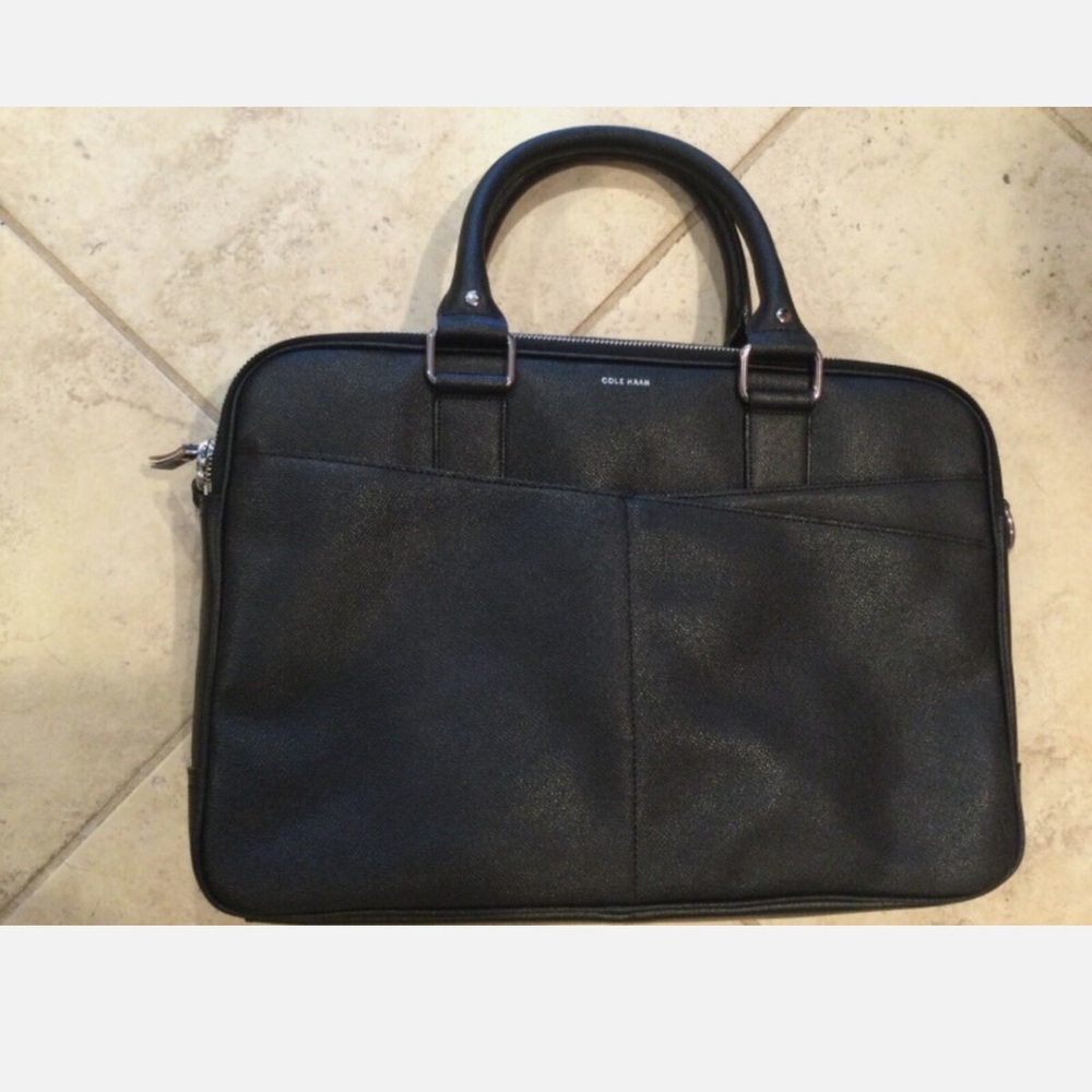 Cole Haan Leather Attache Briefcase Laptop Bag Slim Black American Airlines - Picture 3 of 7